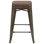 Emma et Oliver Tabouret de bar d'intérieur en métal de 24 po avec siège en bois – Ensemble empilable de 4