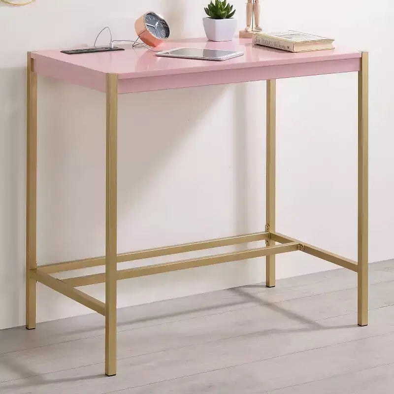 Bureau d'écriture Everbay avec prises de courant et USB, disponible 24h/24 et 7j/7