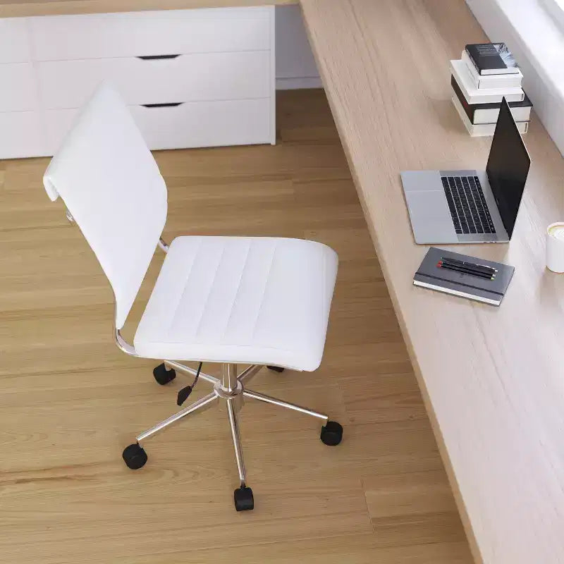 Chaise de bureau pivotante ergonomique Merrick Lane, dossier et assise côtelés, fauteuil de bureau sans accoudoirs à dossier mi-haut avec piètement en métal