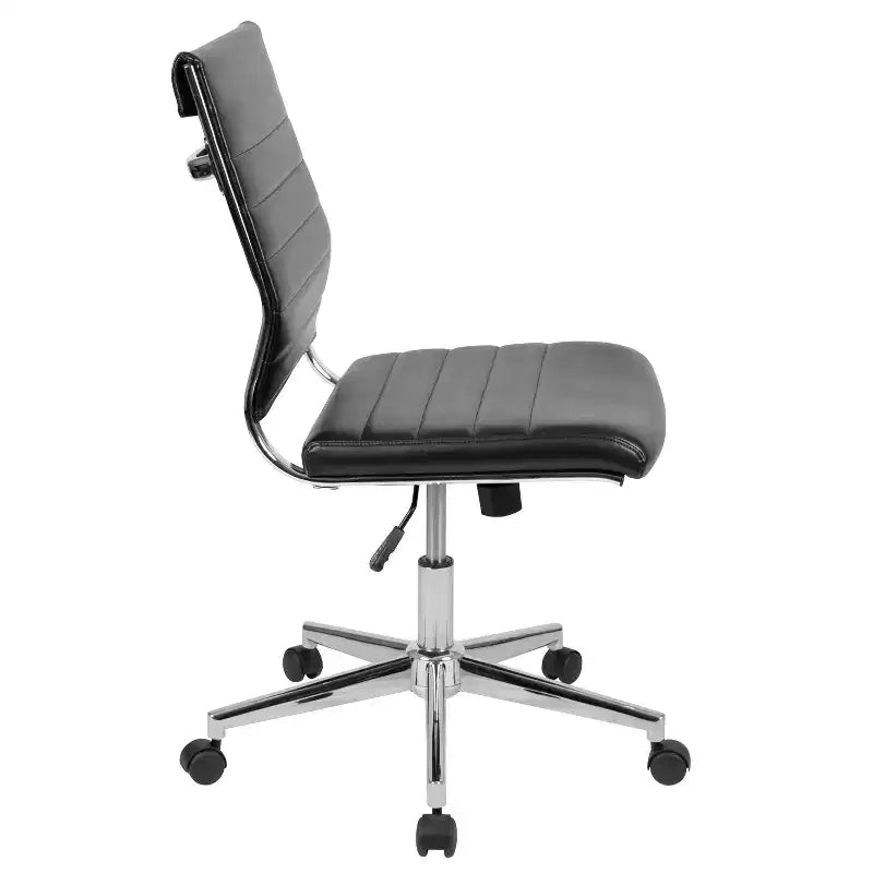 Chaise de bureau pivotante ergonomique Merrick Lane, dossier et assise côtelés, fauteuil de bureau sans accoudoirs à dossier mi-haut avec piètement en métal