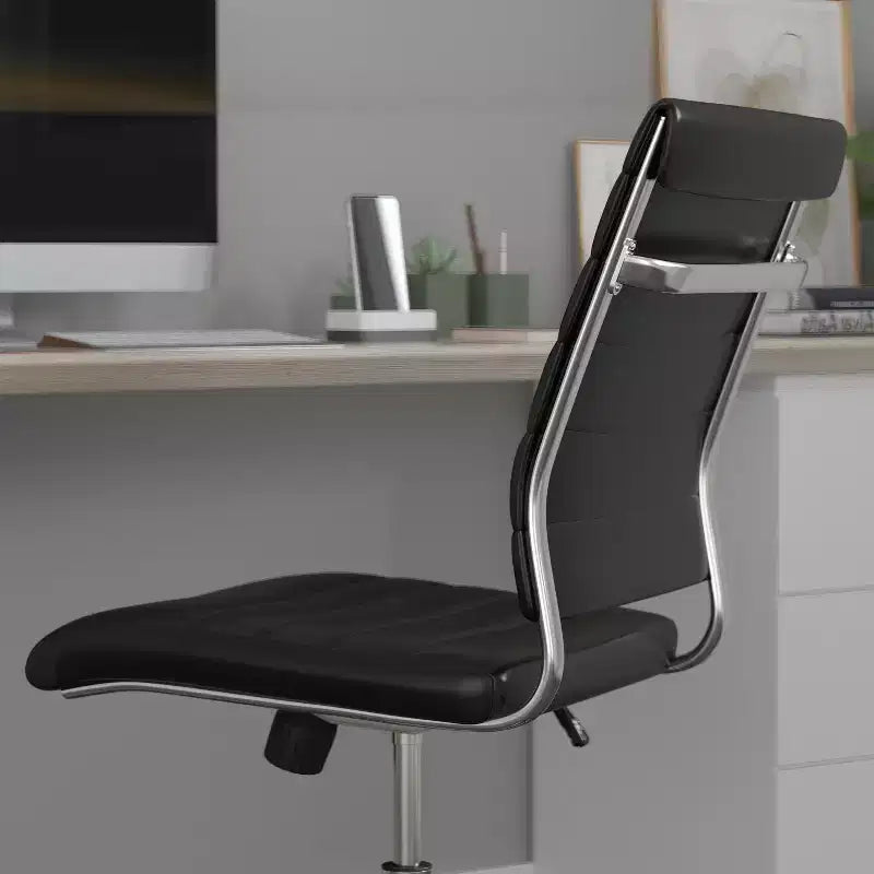 Chaise de bureau pivotante ergonomique Merrick Lane, dossier et assise côtelés, fauteuil de bureau sans accoudoirs à dossier mi-haut avec piètement en métal