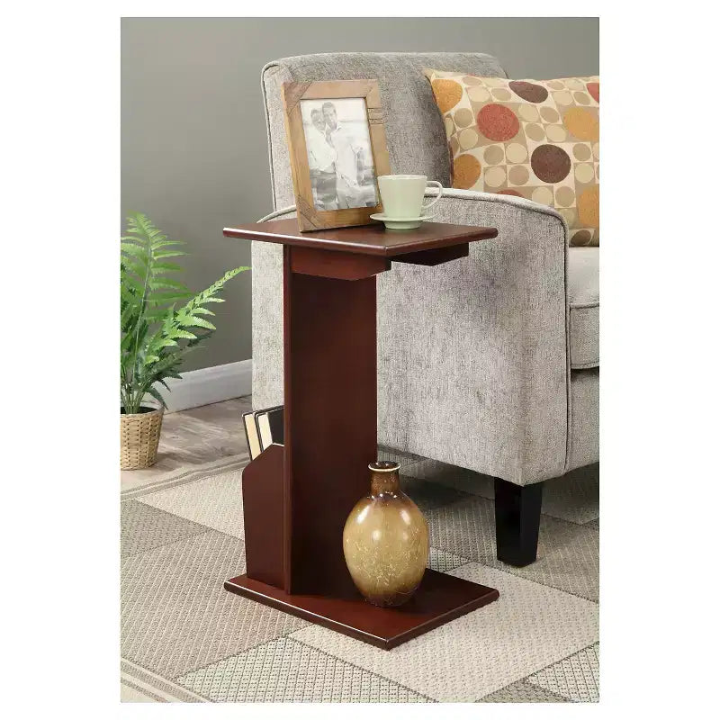 Table d'appoint d'extrémité Designs2Go Abby Magazine C - Breighton Home