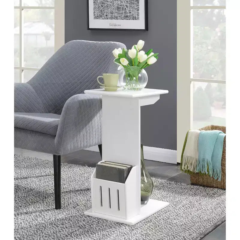 Table d'appoint d'extrémité Designs2Go Abby Magazine C - Breighton Home