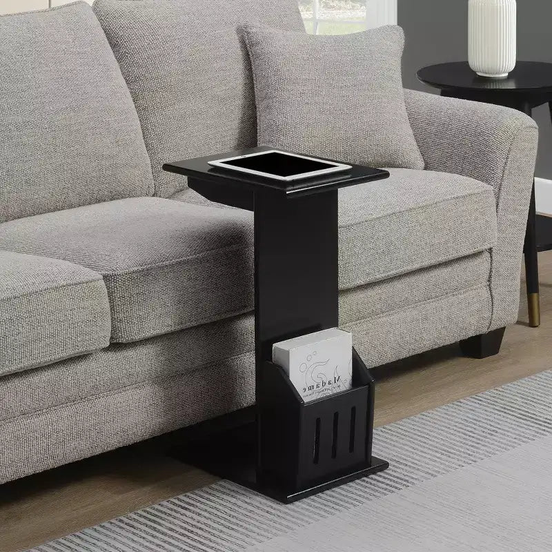 Table d'appoint d'extrémité Designs2Go Abby Magazine C - Breighton Home