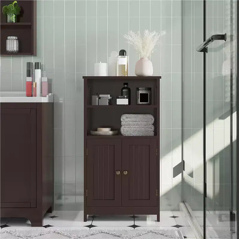 Meuble de salle de bain bas Yaheetech avec double porte et étagères réglables