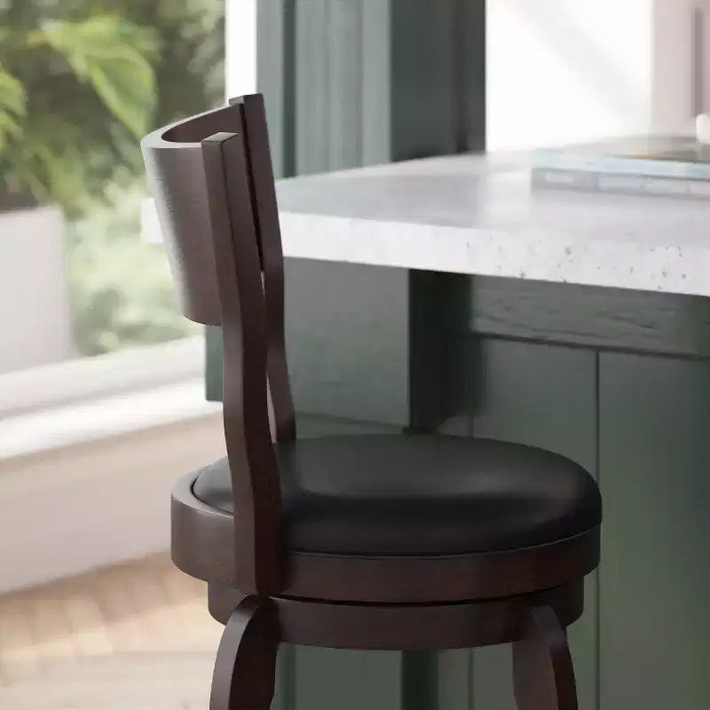 Tabouret de bar pivotant Merrick Lane 24, classique, en bois, avec dossier ouvert, hauteur de comptoir, siège rembourré en tissu et repose-pieds intégré