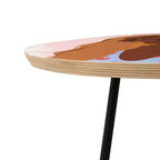 Maritza Lisa Femme Regardant en arrière Table d'appoint - Deny Designs
