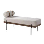 Banc d'entrée Higinio avec coussin amovible | ART OF LIVING DESIGNS