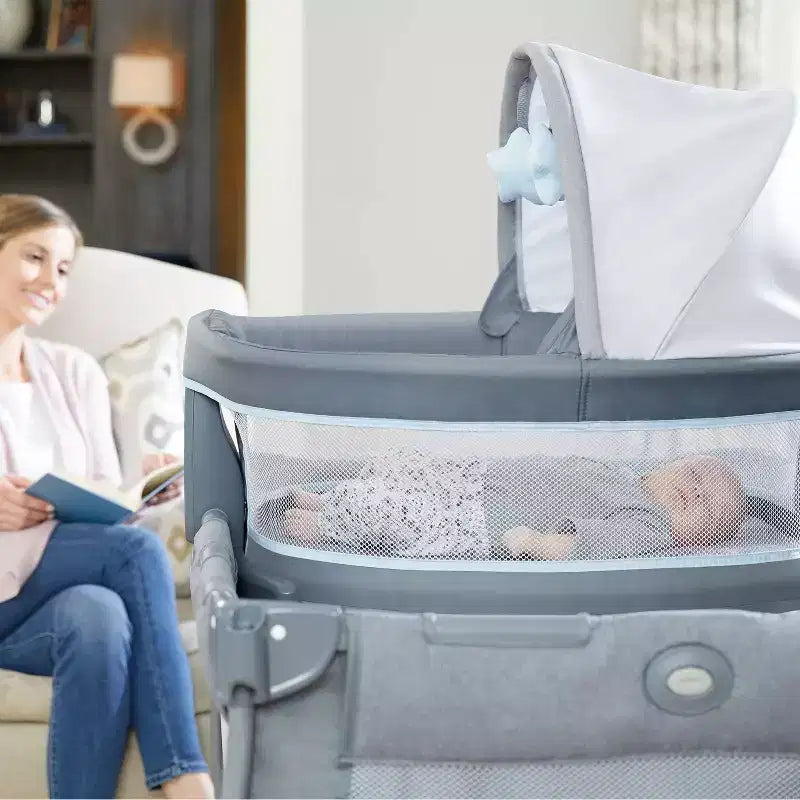 Parc portatif Pack 'n Play Travel Dome LX de Graco