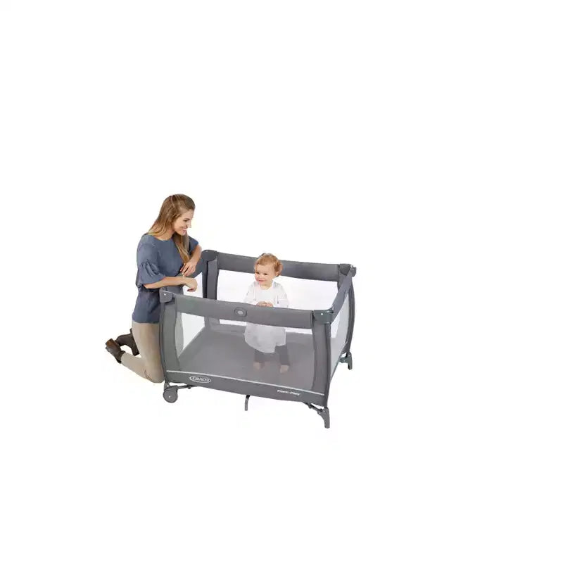 Parc portatif Pack 'n Play Travel Dome LX de Graco