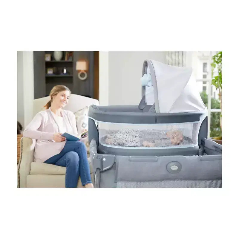 Parc portatif Pack 'n Play Travel Dome LX de Graco