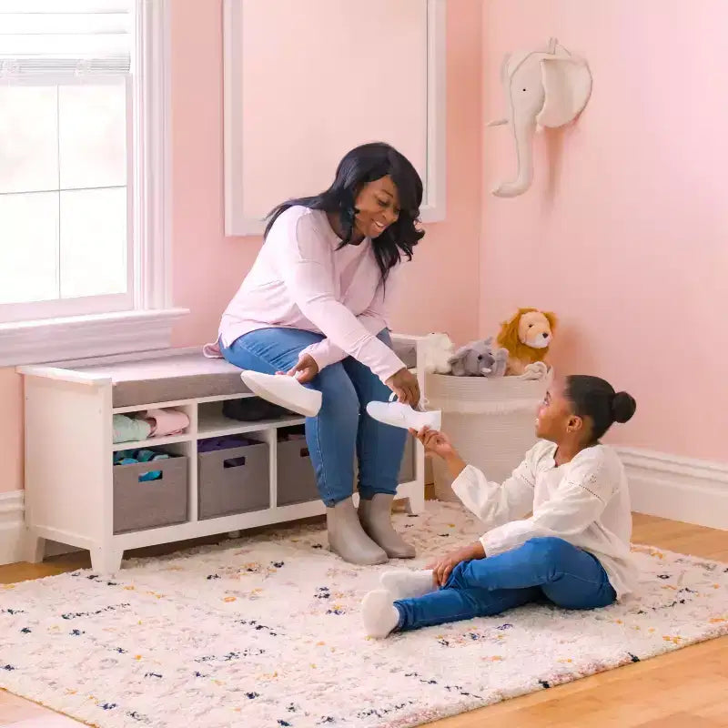 Banc de rangement pour enfants Martha Stewart : étagère de bibliothèque en bois pour salle de jeux pour enfants, coin lecture et organisateur de jouets avec bac en tissu
