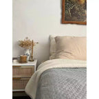 Table d'appoint Andrew Wood et Rattan - Nathan James