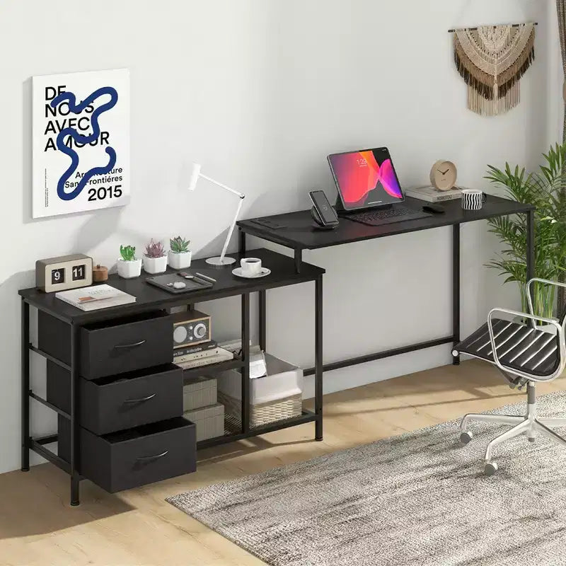 Bureau d'ordinateur Costway en forme de L avec prise de courant, tiroirs, étagères en treillis métallique Marron rustique/Noir/Blanc