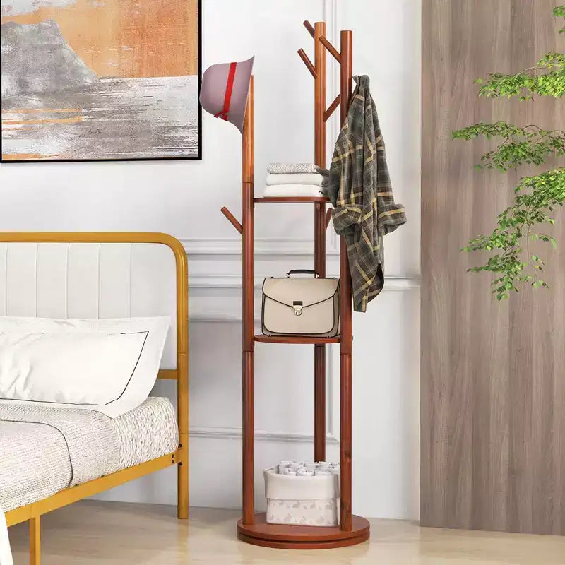Porte-manteau sur pied en bois Costway avec patères rotatives à 360° et 3 étagères de rangement