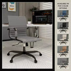 Chaise de bureau LeisureMod Harris noire en similicuir nervuré - Base pivotante en fer noir mat - Siège de conférence et de bureau moderne