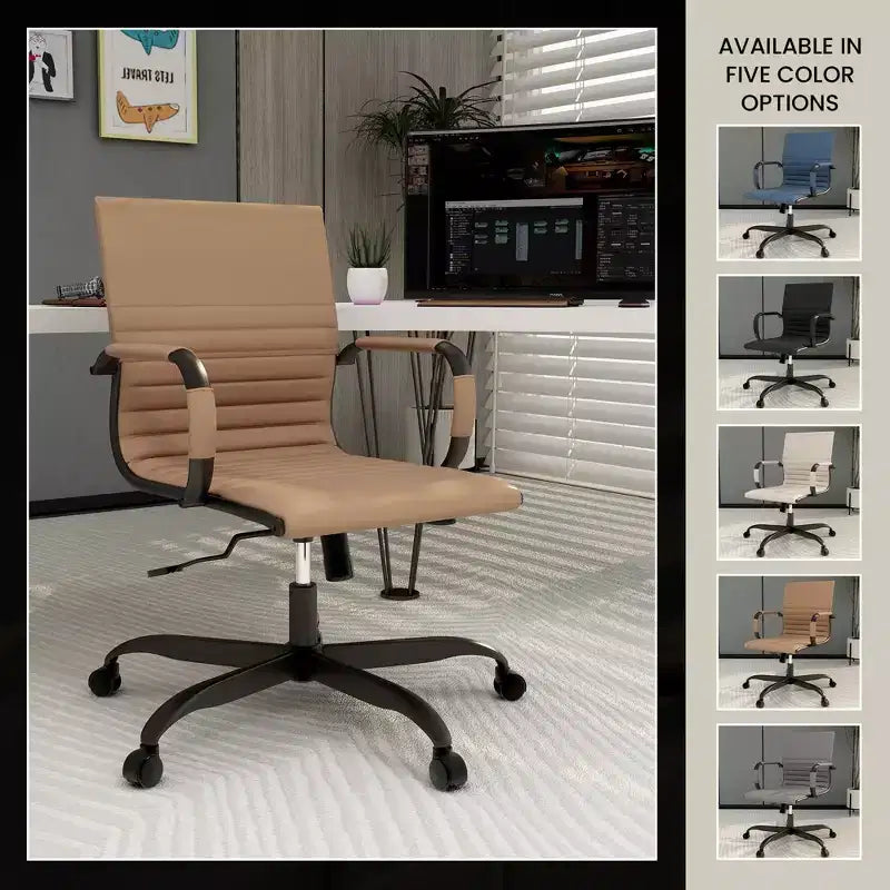 Chaise de bureau LeisureMod Harris noire en similicuir nervuré - Base pivotante en fer noir mat - Siège de conférence et de bureau moderne