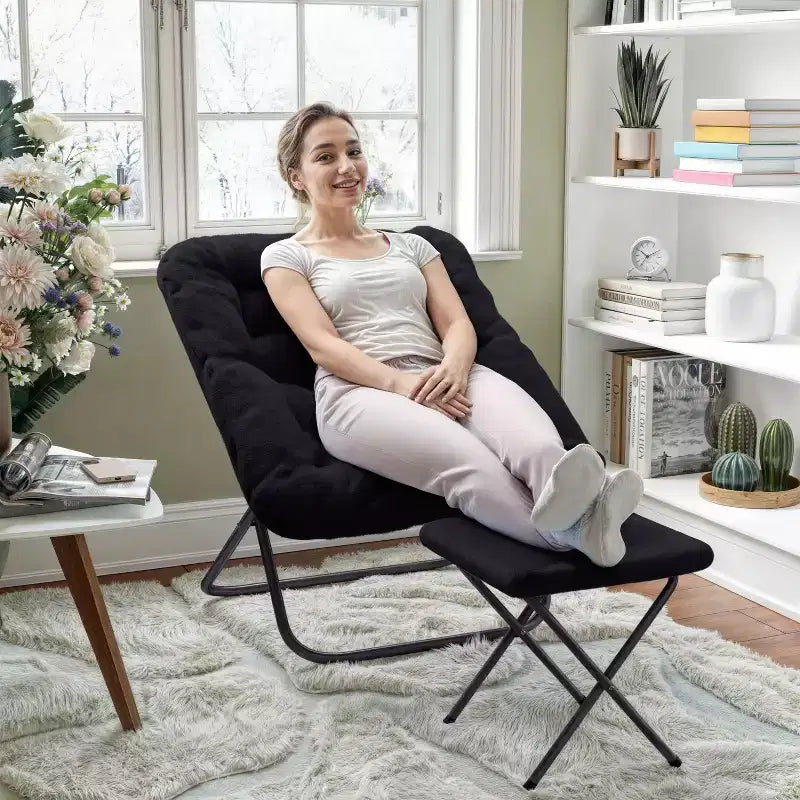 Fauteuil soucoupe pliant et repose-pieds rembourrés surdimensionnés portables Flash Furniture Archer pour dortoir ou chambre à coucher