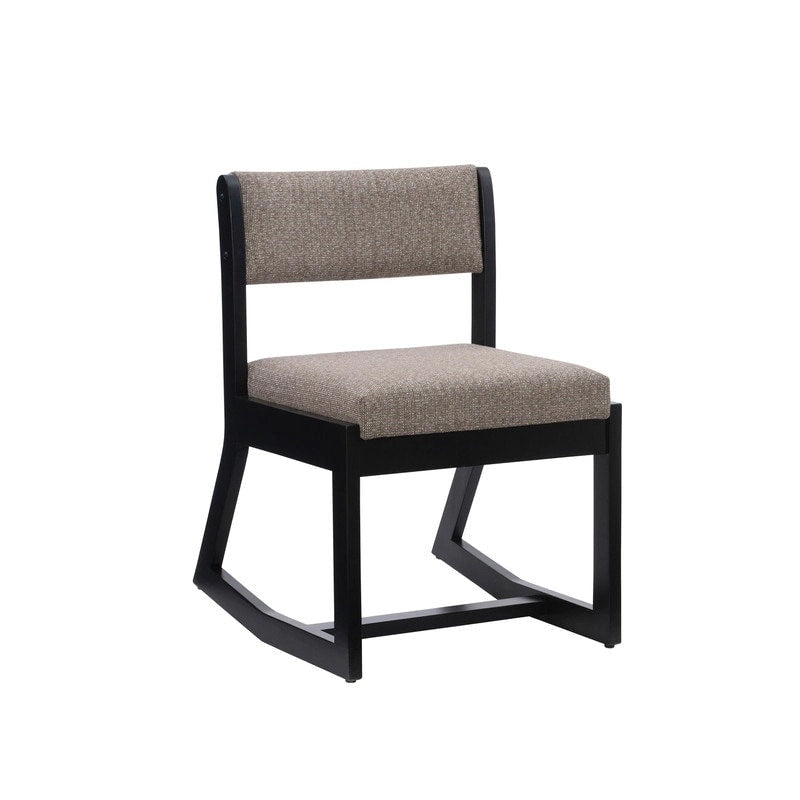 Fauteuil d'appoint Clyde en bois massif noir, piètement luge