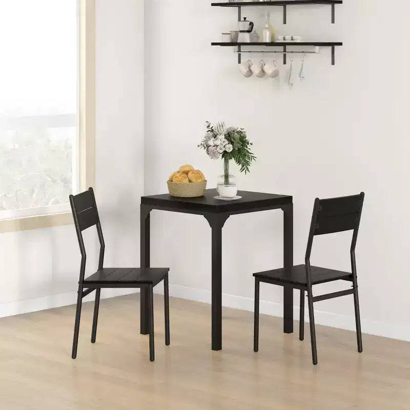 Ensemble de salle à manger 3 pièces HOMCOM avec 2 chaises assorties et design polyvalent pour petits espaces