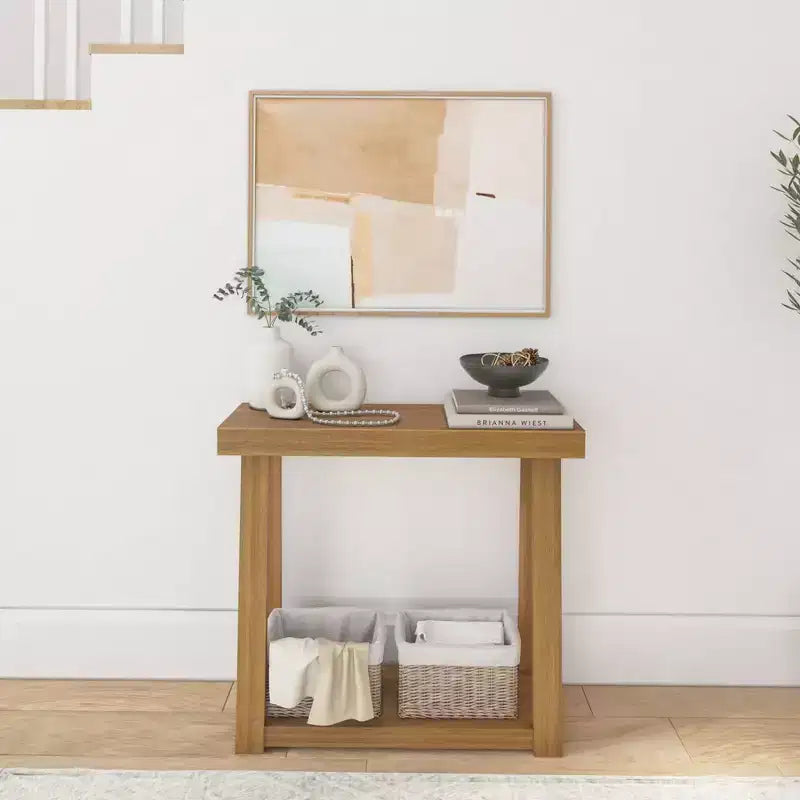 Console en bois massif Plank+Beam 36 avec rangement, table de canapé style ferme classique avec étagère, table d'entrée étroite pour couloir