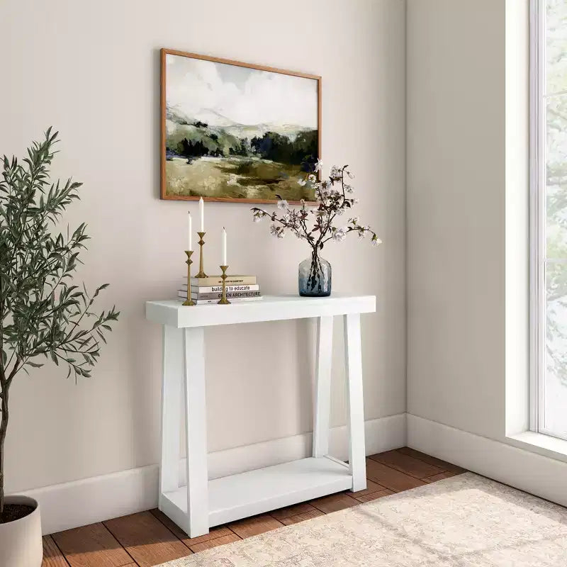 Console en bois massif Plank+Beam 36 avec rangement, table de canapé style ferme classique avec étagère, table d'entrée étroite pour couloir