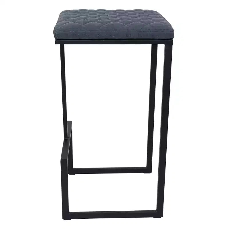 LeisureMod Quincy Tabouret de bar moderne en cuir matelassé, cadre en métal noir, hauteur comptoir pour îlot de cuisine et sièges de comptoir, lot de 2