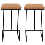 LeisureMod Quincy Tabouret de bar moderne en cuir matelassé, cadre en métal noir, hauteur comptoir pour îlot de cuisine et sièges de comptoir, lot de 2
