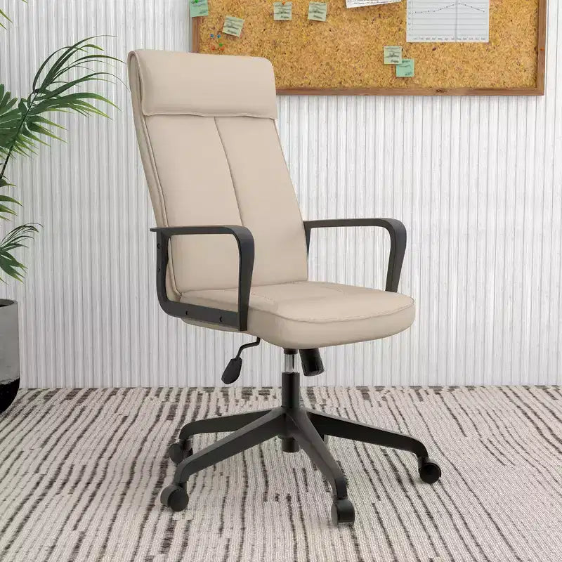 Chaise de bureau haute en cuir LeisureMod Aiaria Collection - Ergonomique, pivotante et inclinable - Roulettes doubles pour l'espace de travail