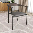 Lot de 2 chaises de salle à manger modernes Kora LeisureMod en similicuir rembourré avec pieds en acier, confortables et élégantes pour salles à manger et cuisines