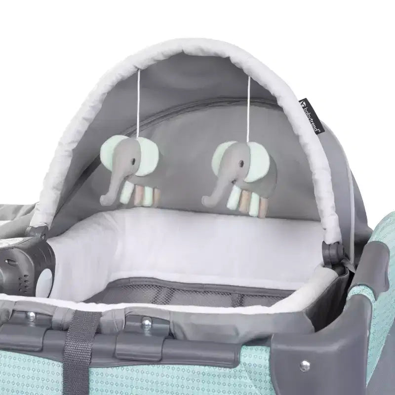 Parc Béb&eacute; Pliant Nursery Center Lil Snooze Deluxe III de Baby Trend