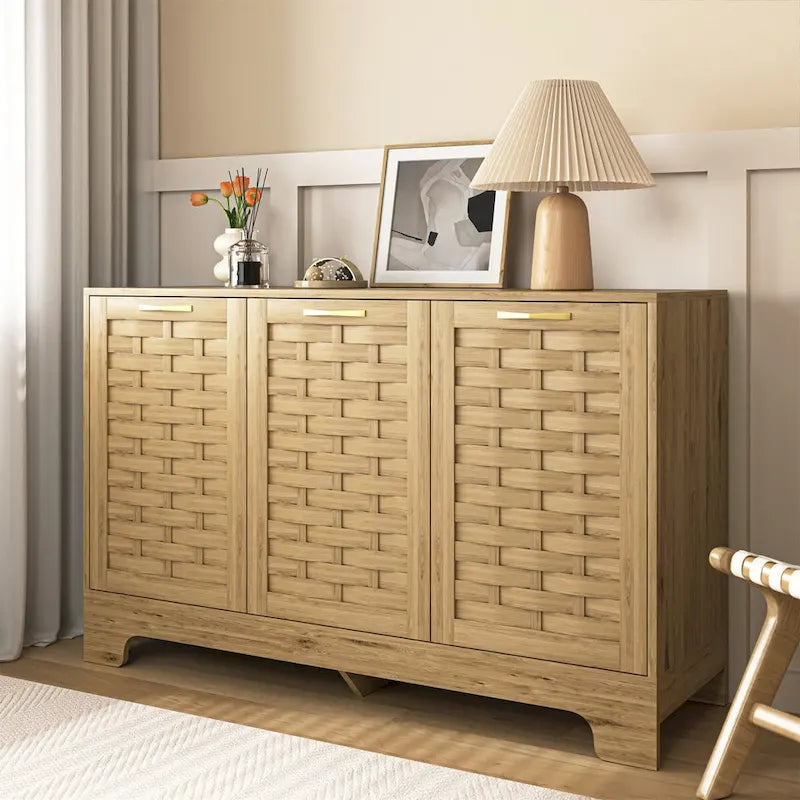 Buffet en bois avec étagère réglable