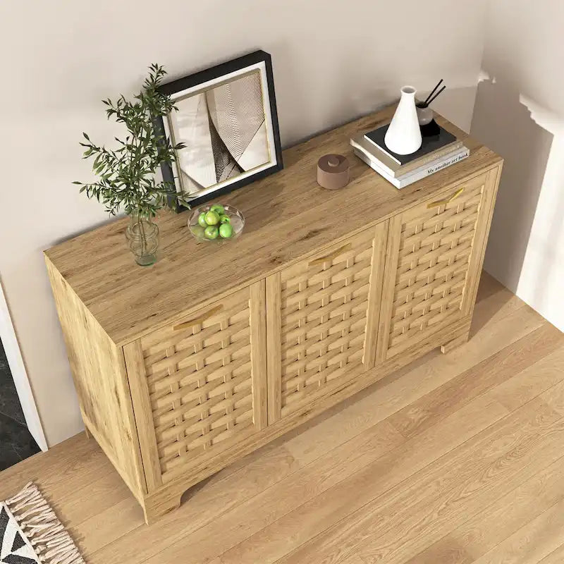 Buffet en bois avec étagère réglable