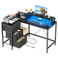 Bureau en L avec prises de courant et lumières LED