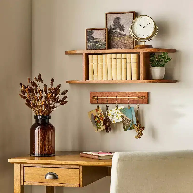 Étagère en bois à deux niveaux à bords arrondis - Hearth & Hand avec Magnolia