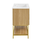 Carre 24 Bathroom Vanity in Oak